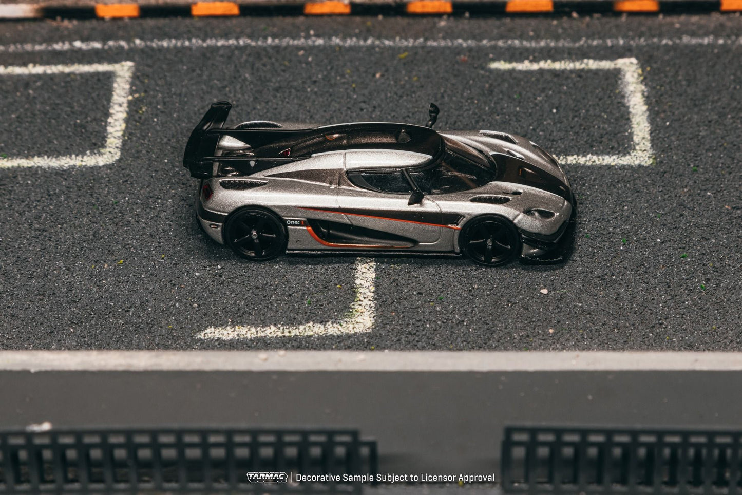 Tarmac Works Koenigsegg One1 Silver T64G-TL054-SL 1/64 Diecast