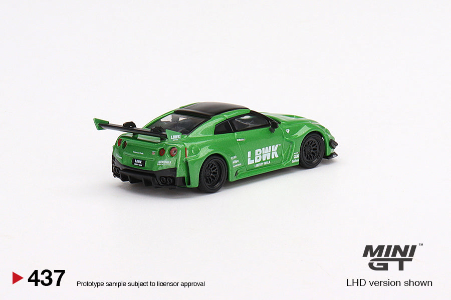 Mini GT LB-Silhouette WORKS GT NISSAN 35GT-RR Ver.2 Apple Green MGT00437 1/64 Diecast