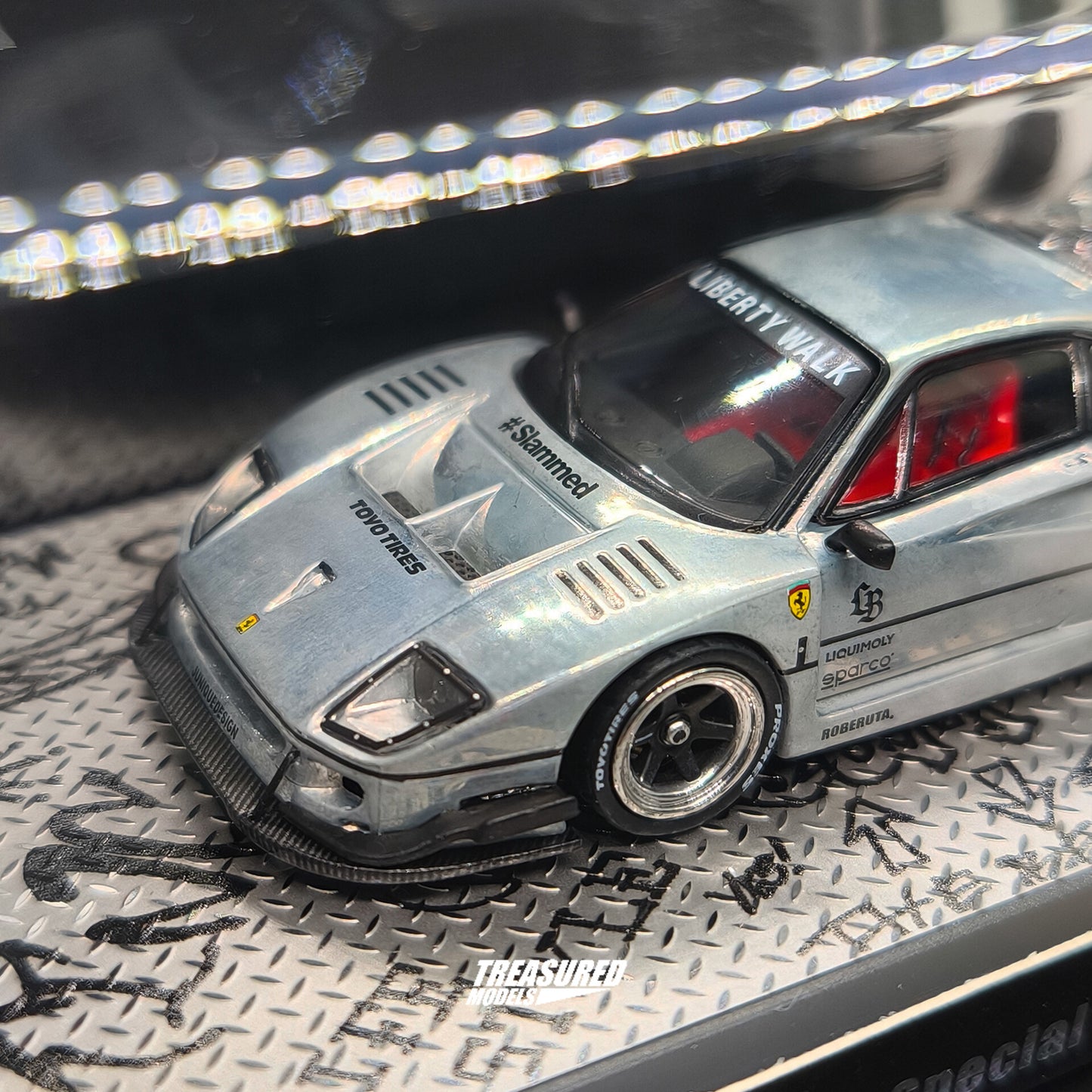 [CHASE] Inno64 LBWK Ferrari F40 Chase Matte Black Hong Kong Toy Car Salon 2023 Event Exclusive 1/64 Diecast