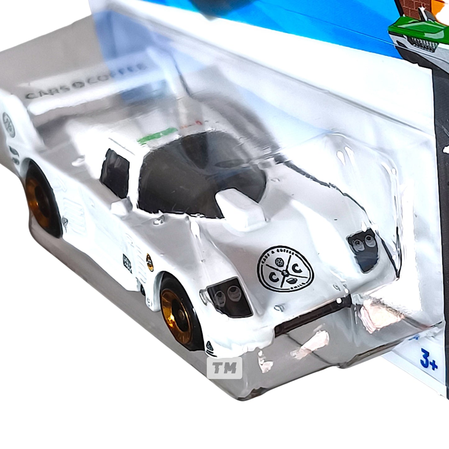 Hot Wheels La Liebre White 2026 Basic 1/64 Diecast