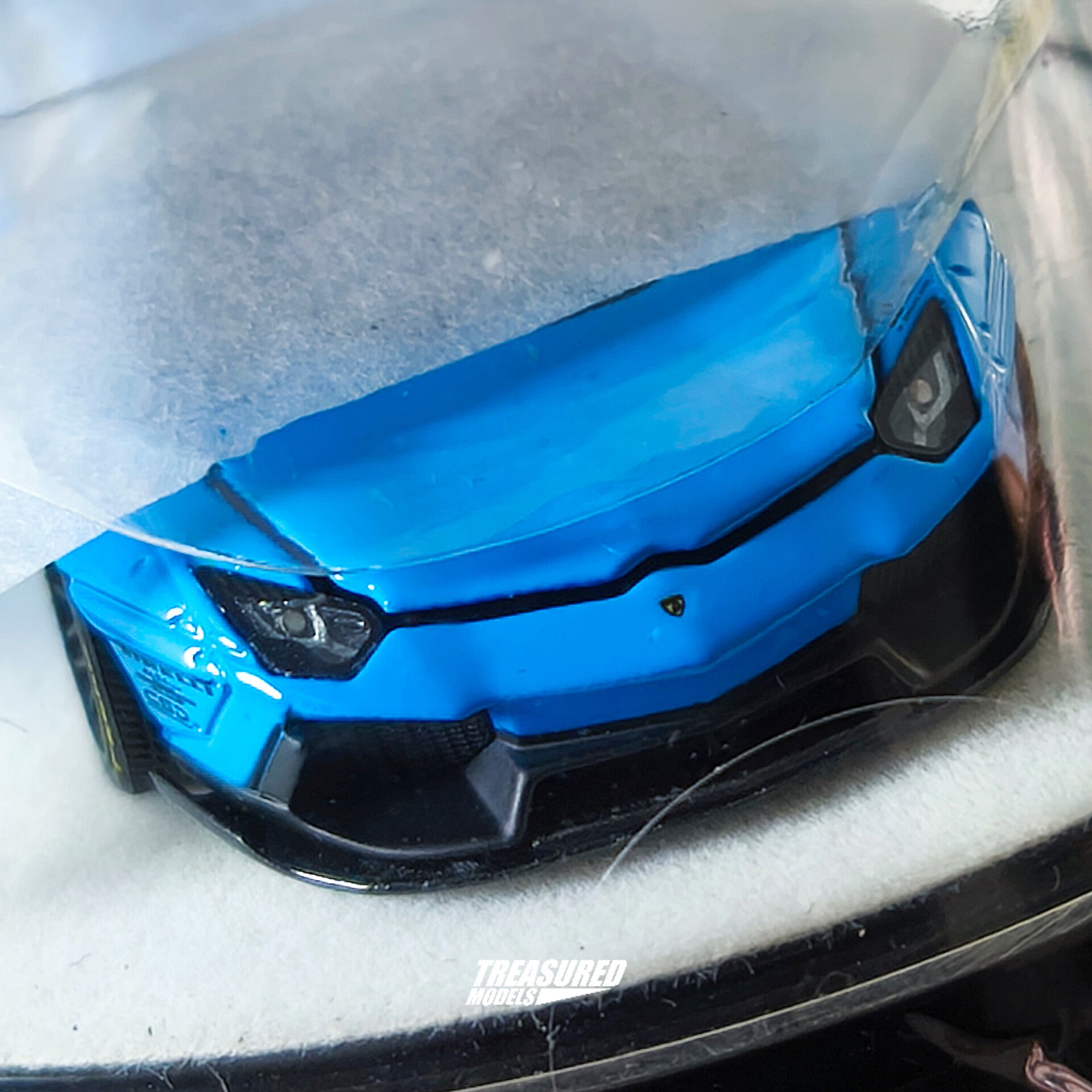 PGM Lamborghini Aventador LBWK Light Blue Deluxe Edition 1/64