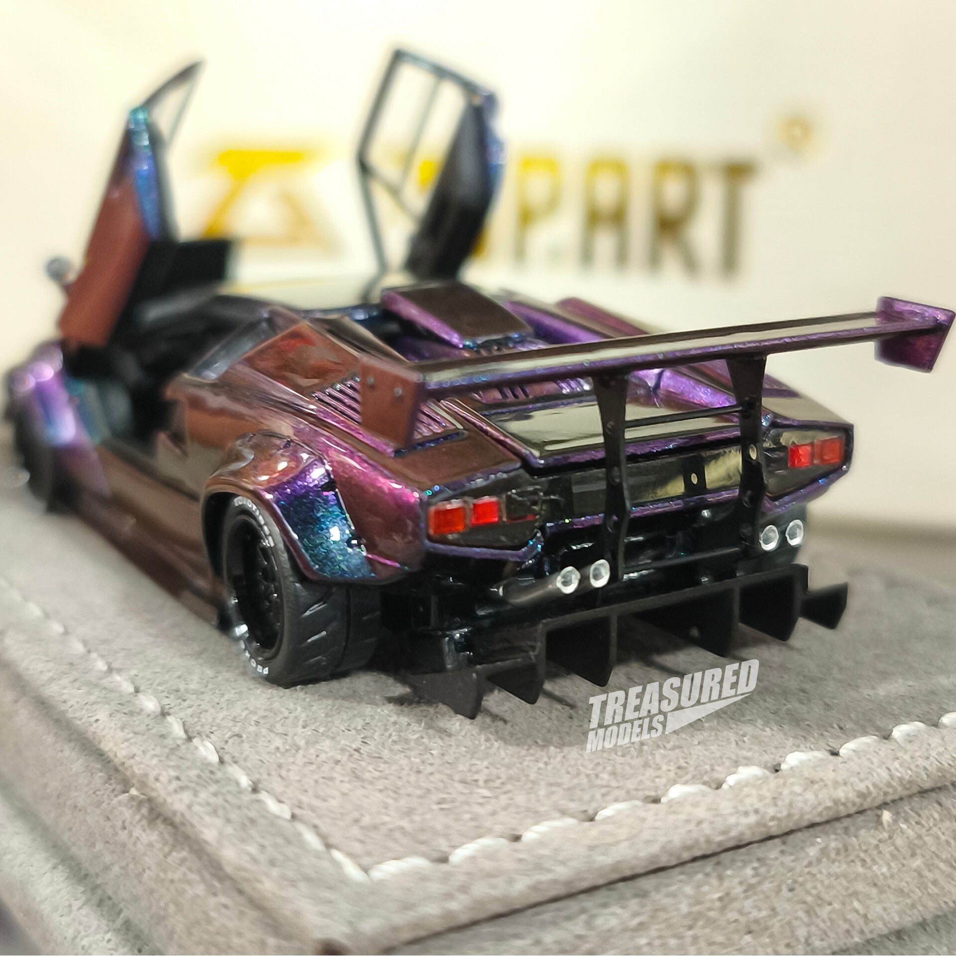 TOPART 1/64 LB★WORKS Countach Chameleon TopArt Lamborghini Countach LB Works Purple Chameleon 1/64 Diecast