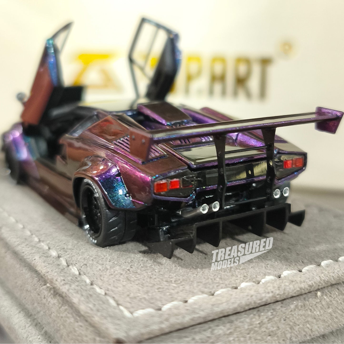 TopArt Lamborghini Countach LB Works Purple Chameleon 1/64 Diecast