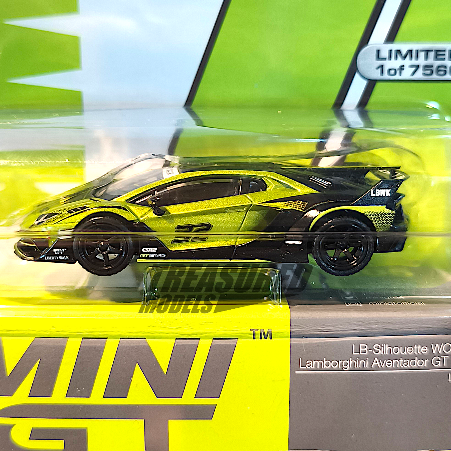 Mini GT Lamborghini LB-Silhouette WORKS Aventador GT EVO Lime LBWK Store Limited MGT00605 1/64 Diecast