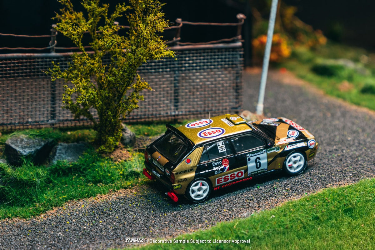 TARMAC WORKS Lancia Delta HF Integrale ECR Piancavallo Rally 1993 Winner Piero Longhi Maurizio Imerito T64-049-93PIR06 1/64 Diecast