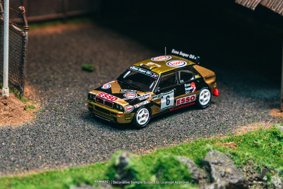 TARMAC WORKS Lancia Delta HF Integrale ECR Piancavallo Rally 1993 Winner Piero Longhi Maurizio Imerito T64-049-93PIR06 1/64 Diecast