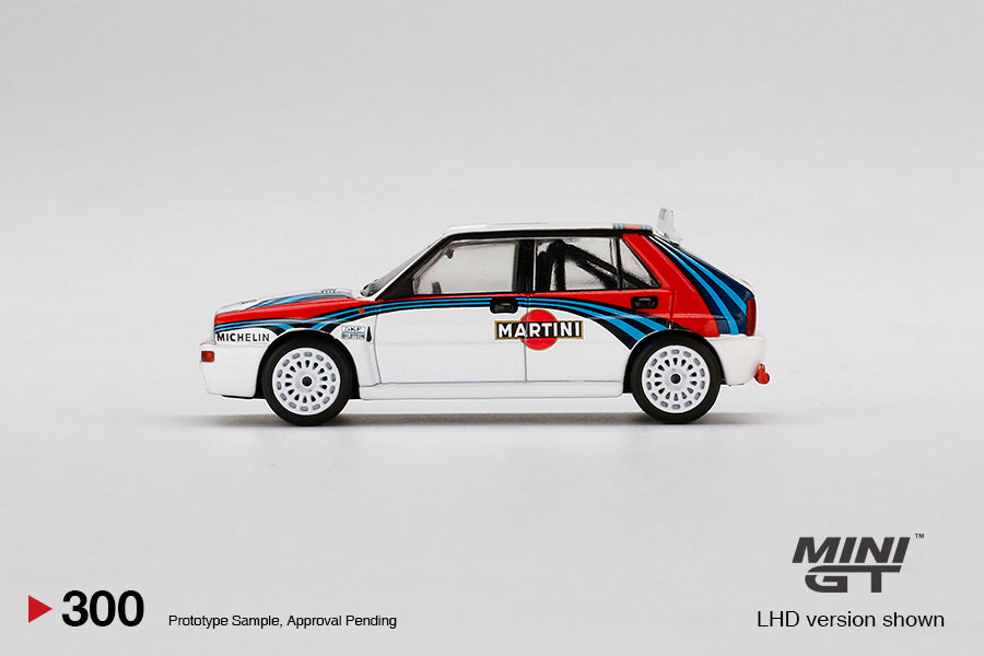 Mini GT Lancia Delta HF Integrale Evoluzione Martini Racing MGT00300 1/64 Diecast