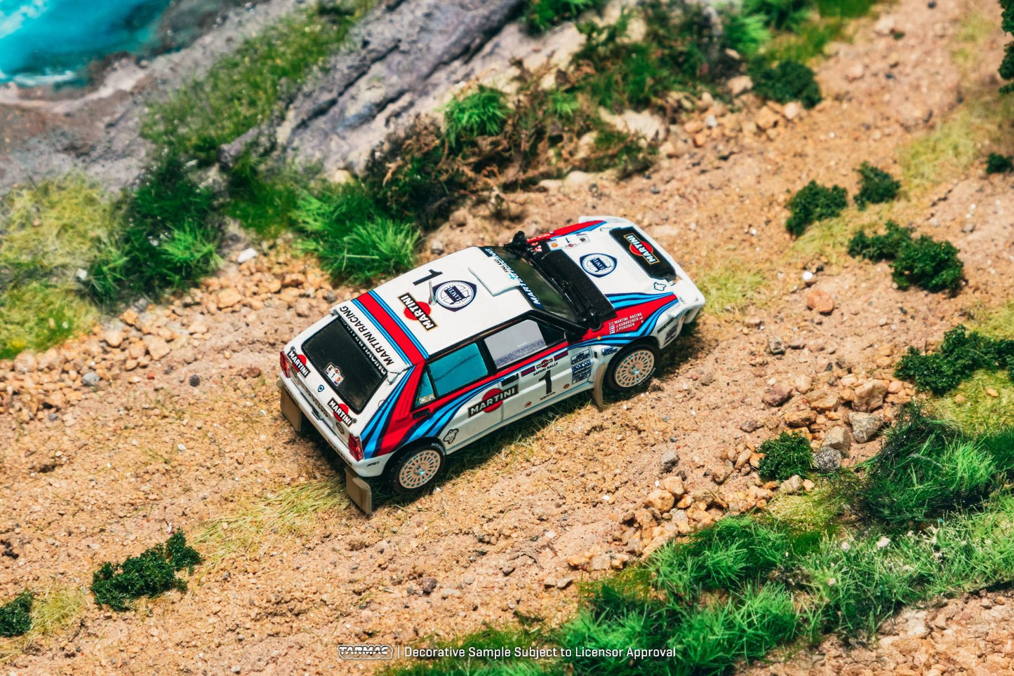Tarmac Works Lancia Delta HF Integrale Safari Rally 1992 Juha Kankkunen Juha Piironen T64-049-92SAF01 1/64 Diecast