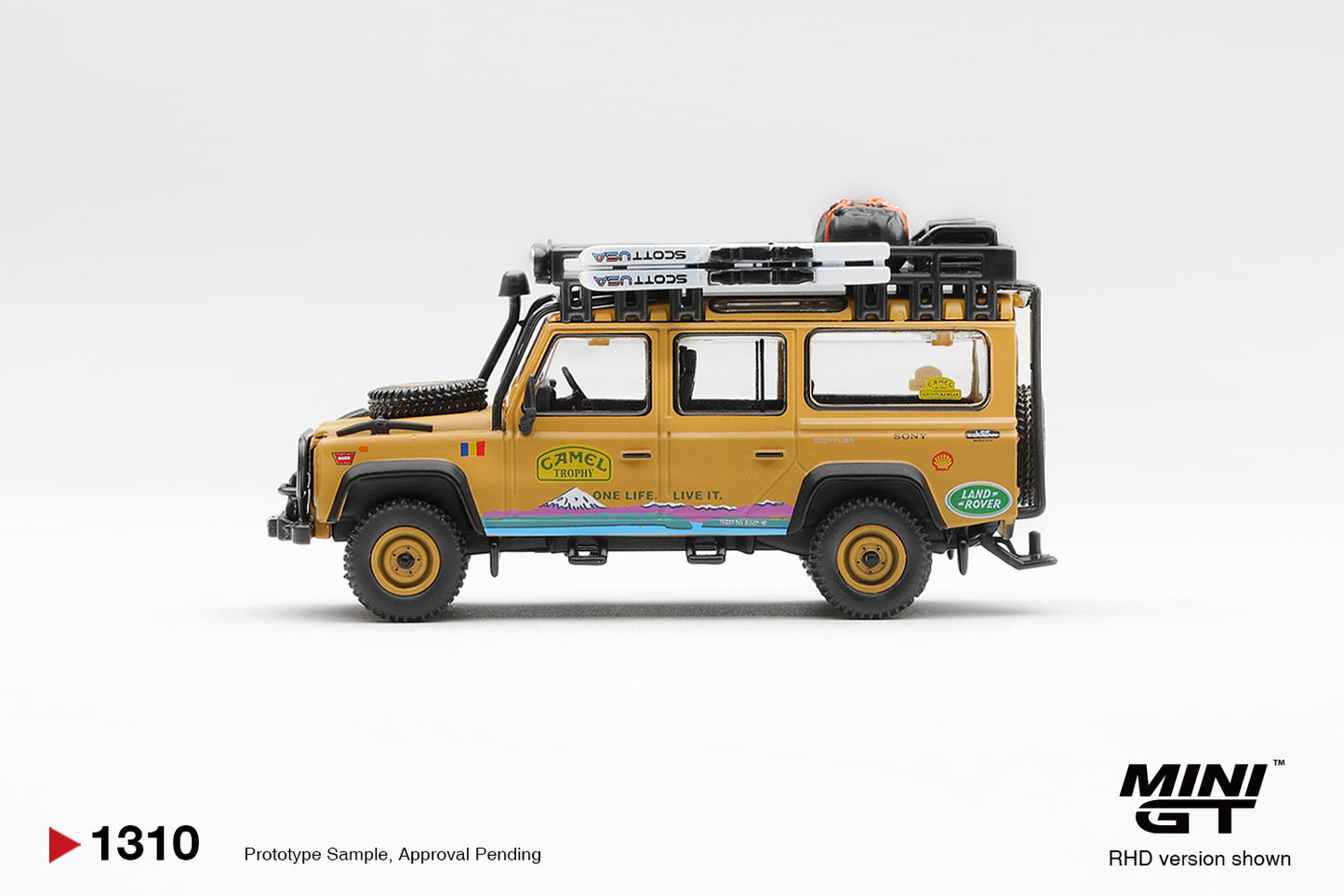 [Pre-Order] Mini GT Land Rover Defender 110 1998 Camel Trophy Tierra del Fuego CT.36 Romania MGT01310 1/64 Diecast