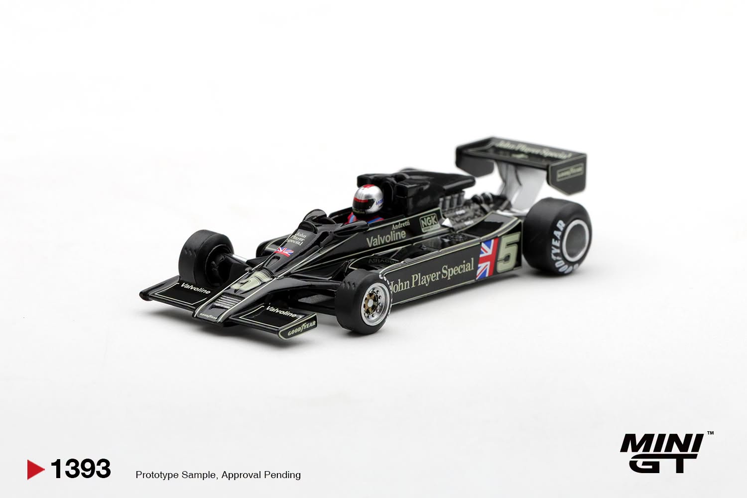 PRE-ORDER] MINI GT Lotus 78 #5 Mario Andretti 1977 US GP West
