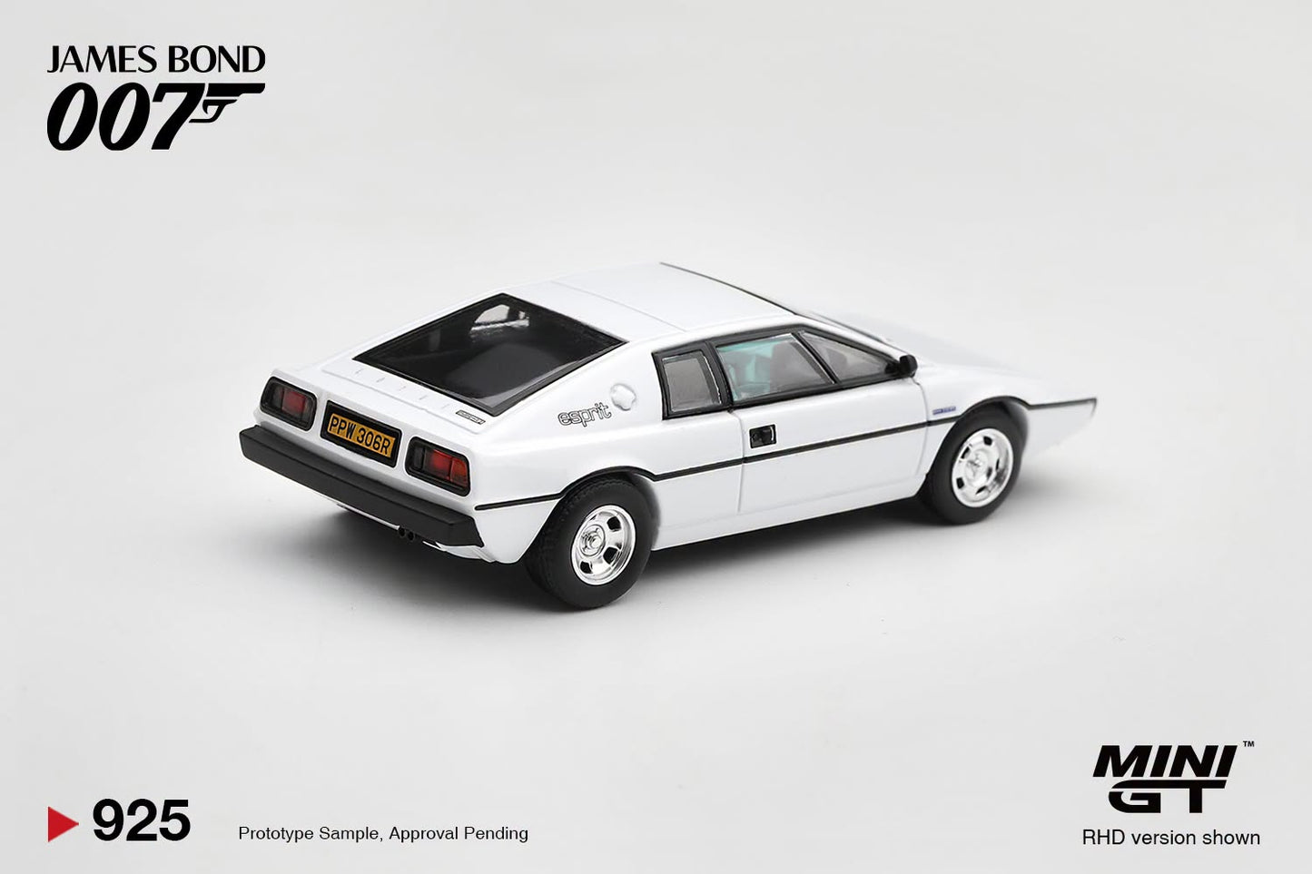 [Pre-Order] Mini GT Lotus Esprit S1 The Spy Who Loved Me English Version MGT00925-007E 1/64 Diecast