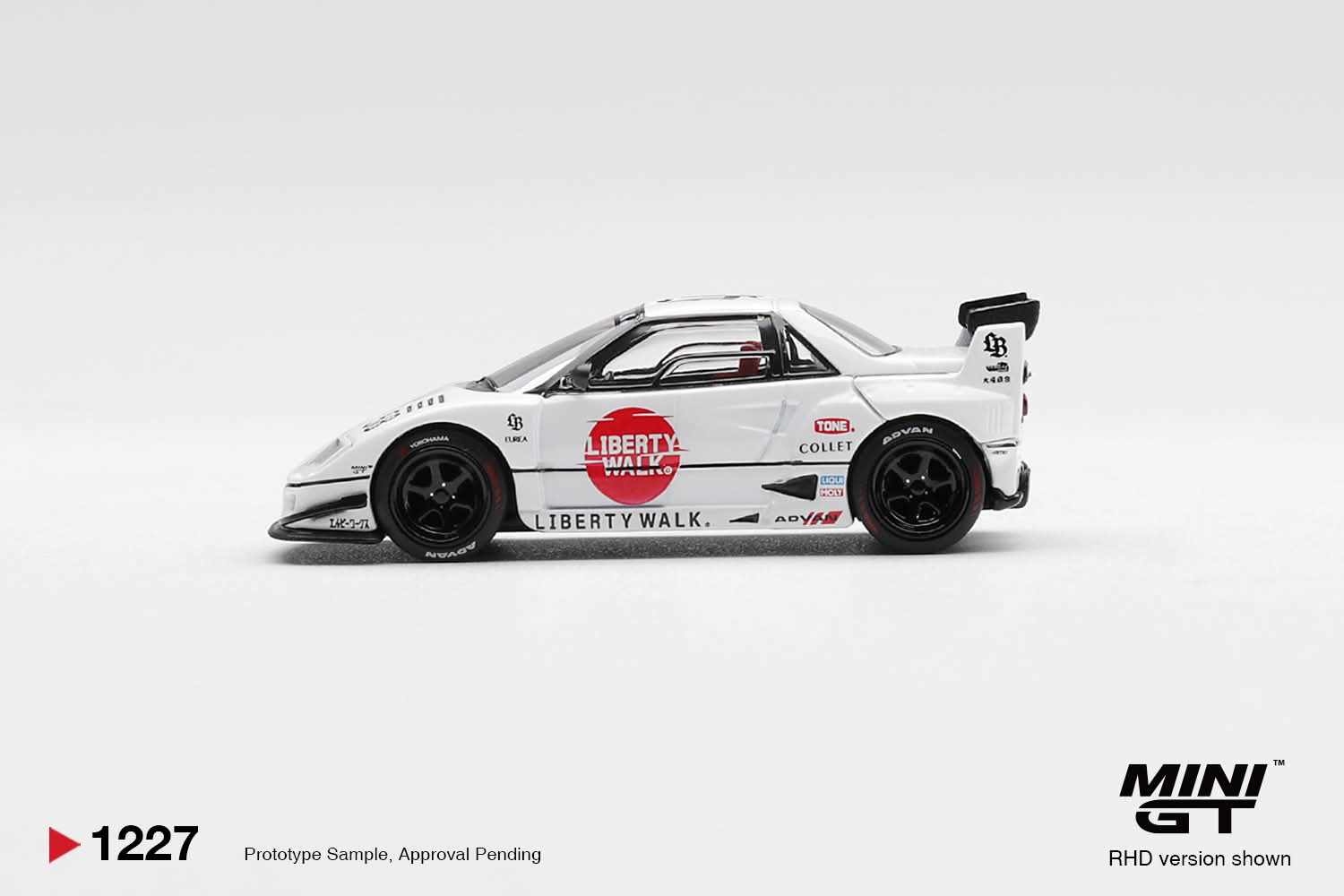 Mini GT Mazda AZ-1 Liberty Walk LB40 LB-Hinomaru MGT01227 1/64