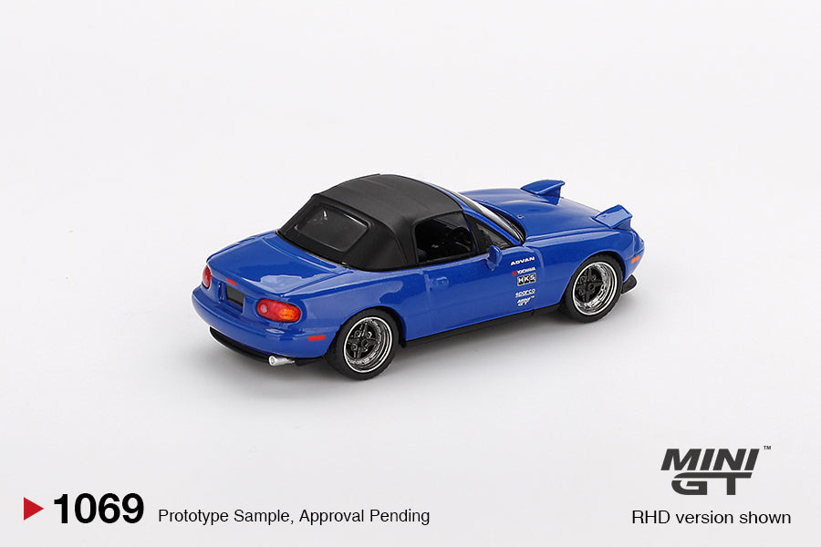 Mini GT Mazda Miata MX-5 (NA) Tuned Version Dark Blue Blister Packaging MGT01069 1/64 Diecast