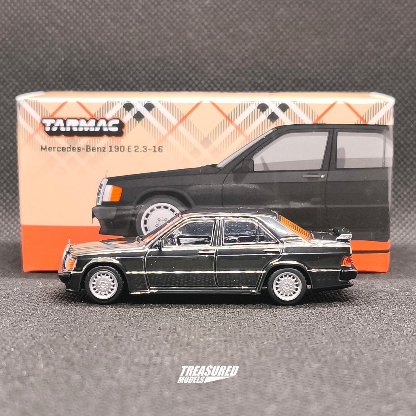 CHASE! Tarmac Works Mercedes-Benz 190 E 2.3-16 Blue-Black Metallic Chase 1/64 Diecast