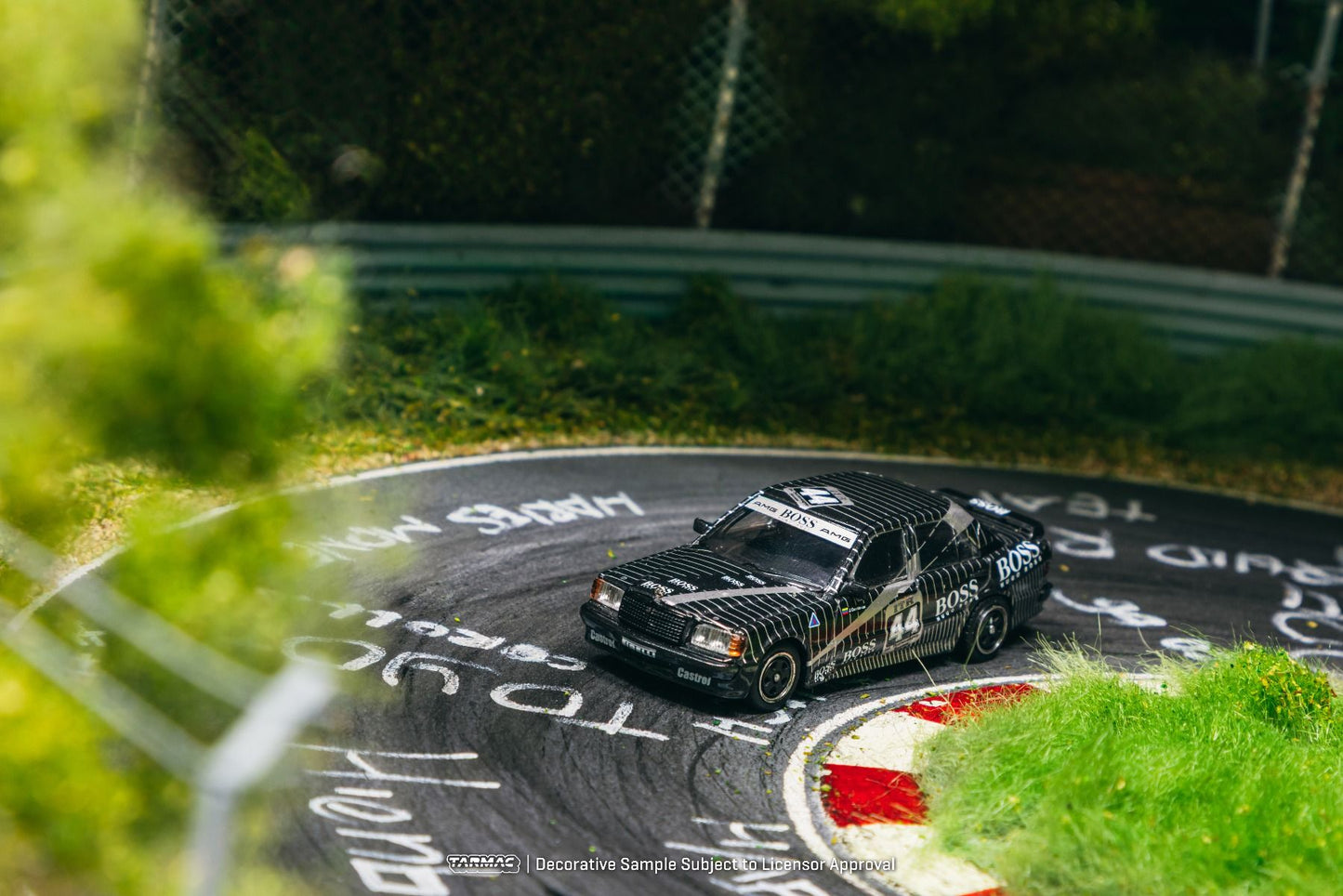 Tarmac Works Mercedes-Benz 190 E 2.3-16 DTM 1988 Johnny Cecotto T64G-047-88DTM44 1/64 Diecast