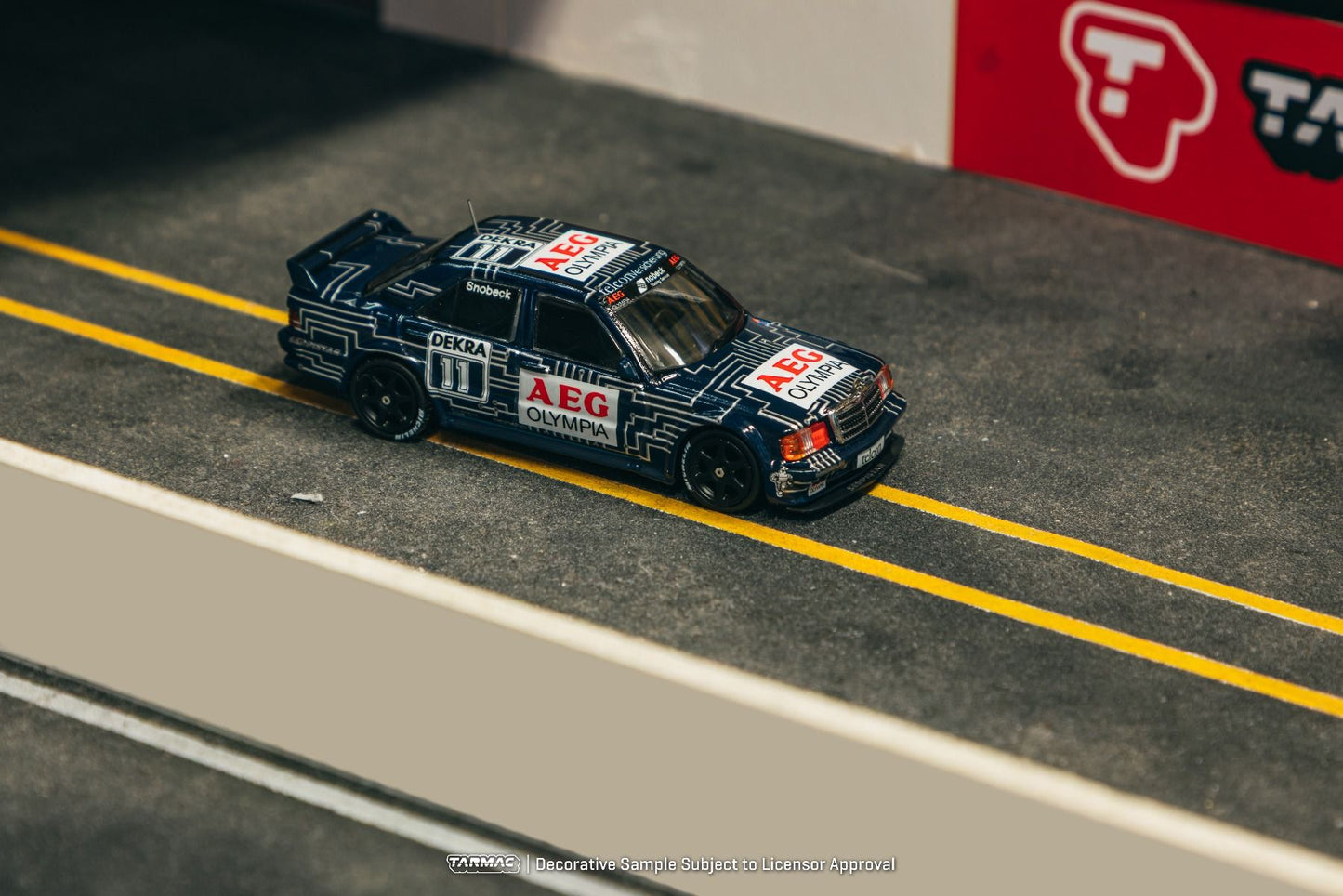 Tarmac Works Mercedes-Benz 190 E 2.5-16 EVO 1 DTM 1989 Dany Snobeck T64G-057-89DTM11 1/64 Diecast