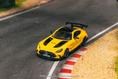 Tarmac Works Mercedes-Benz AMG GT Black Series SHMEE150 T64G-042-SHMEE 1/64 Diecast
