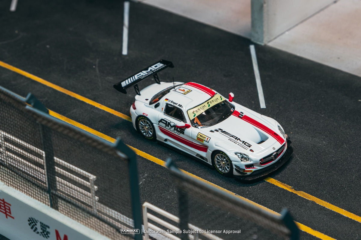 Tarmac Works Mercedes-Benz SLS AMG GT3 Macau GT Cup - FIA GT World Cup 2015 Winner Maro Engel w/ Tarmac Cards T64-087-15MGP01 1/64 Diecast