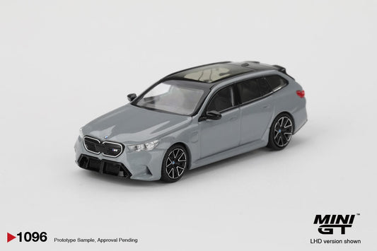 Mini GT BMW M5 Touring G99 Brooklyn Grey Metallic MGT01096 1/64 Diecast
