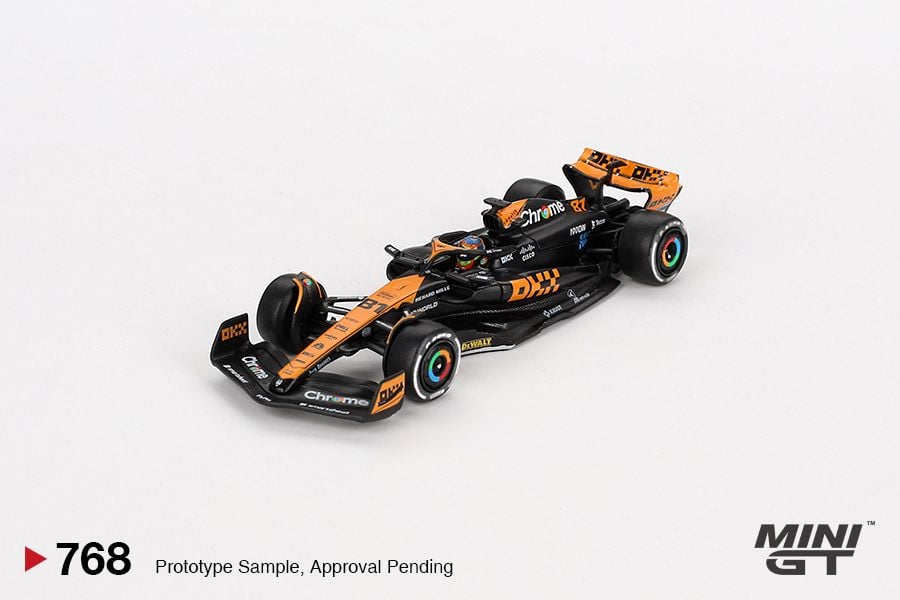 Mini GT McLaren MCL60 #81 Oscar Piastri 2023 F1 2023 Japanese GP - 3rd Place MGT00768 1/64 Die Cast