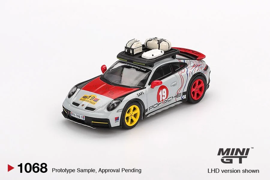 Mini GT Porsche 911 Dakar Uncle Rally MGT01068 1/64 Die Cast
