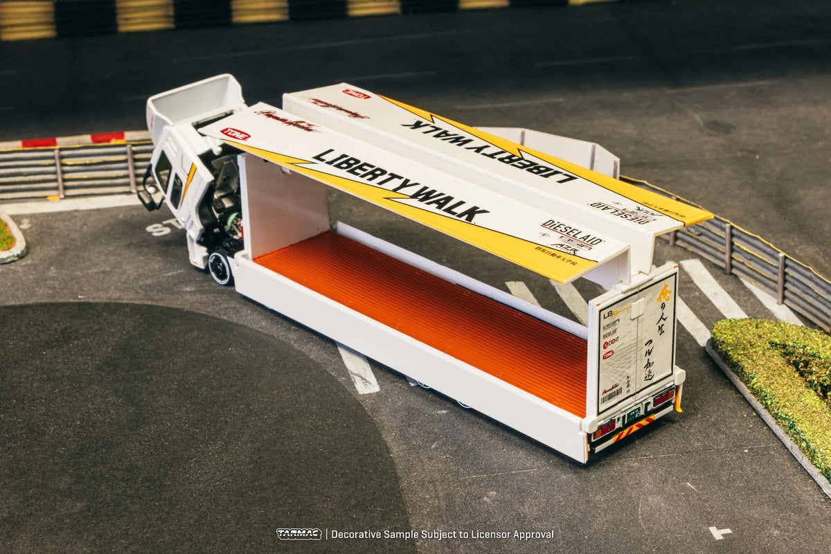 Tarmac Works Mitsubishi Fuso Super Great LB-TRUCKS T64T-TL001-LBY 1/64 Diecast