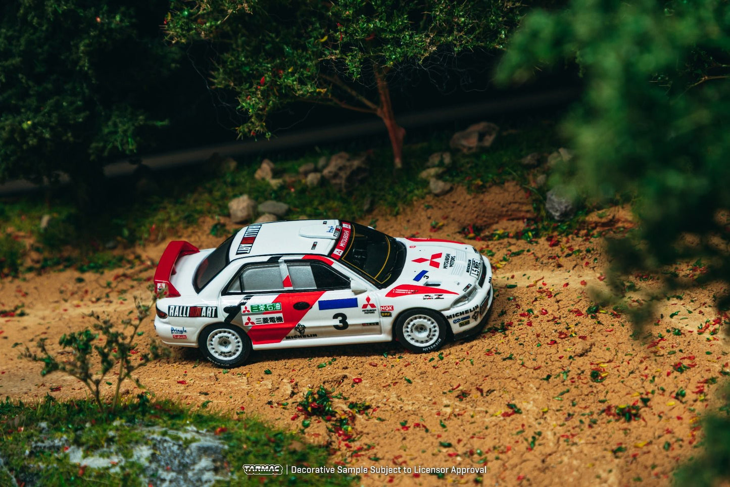 Tarmac Works Mitsubishi Lancer Evolution II Hong Kong Beijing Rally 1994 K. Eriksson - S. Parmander T64G-049-94HKBR03 1/64 Diecast