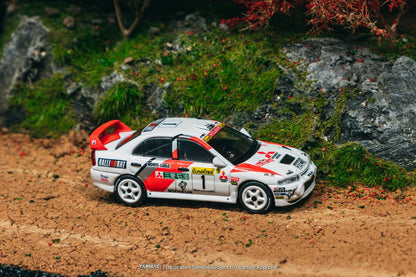 *Pre-Order* Tarmac Works Mitsubishi Lancer Evolution IV Rallye Monte-Carlo 1997 Tommi Mäkinen Seppo Harjanne T64G-076-97MCR01 1/64 Die Cast