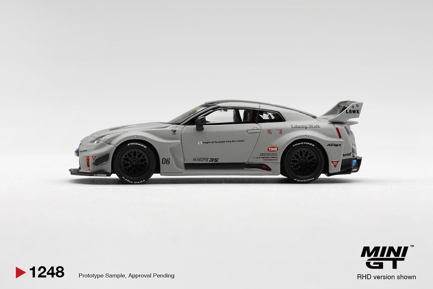 Pre-Order] Mini GT NISSAN LB-Silhouette WORKS GT 35GT-RR Ver.1