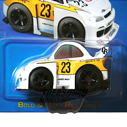 Qube Carz CHASE Nissan LB-Super Silhouette S15 SILVIA Liberty Walk Presentation QZ00501 1/64 Diecast