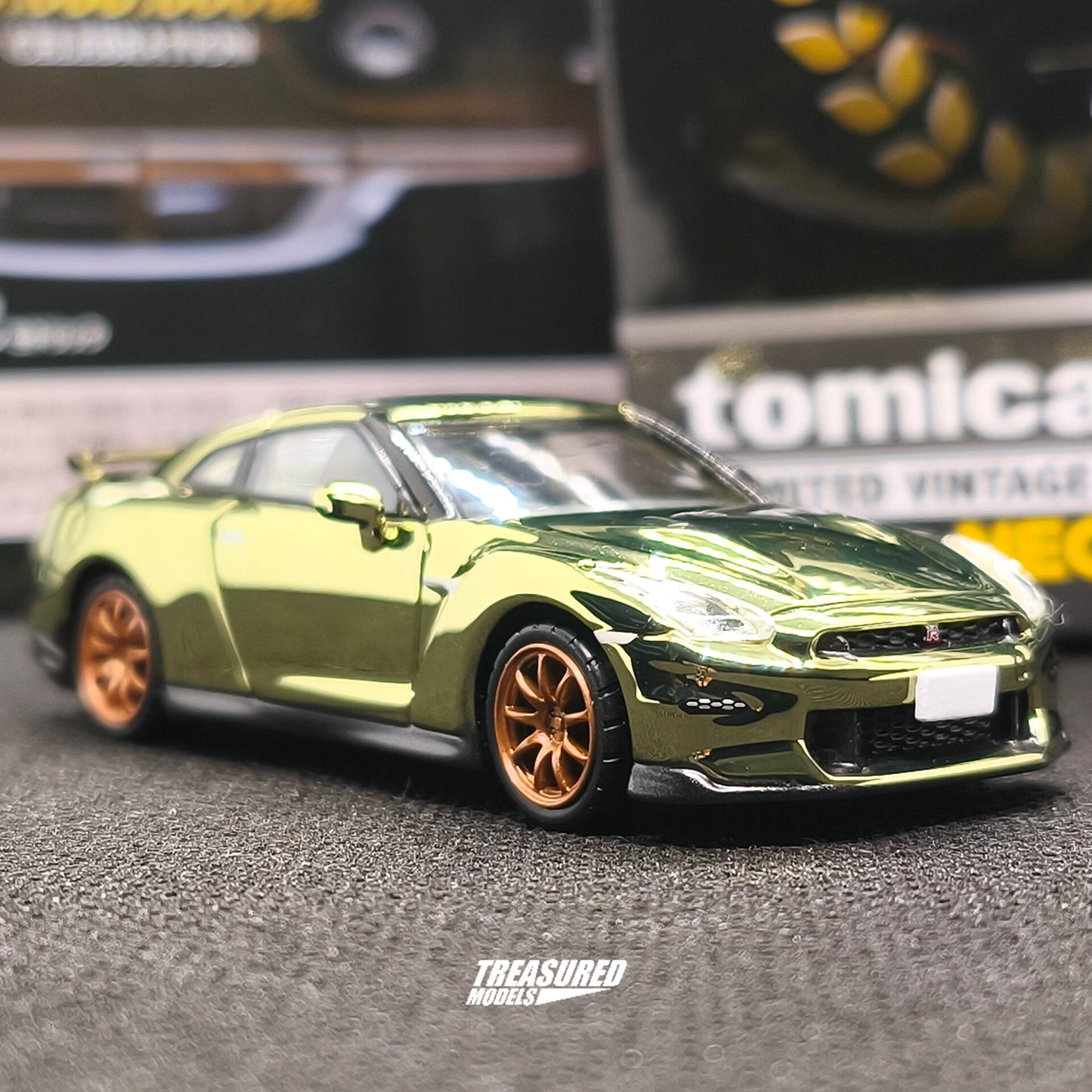 TomyTec Tomica Limited Vintage Neo TLV-N Nissan GT-R Premium edition T-spec 2024 Model 10th Million Celebration 1/64 Diecast