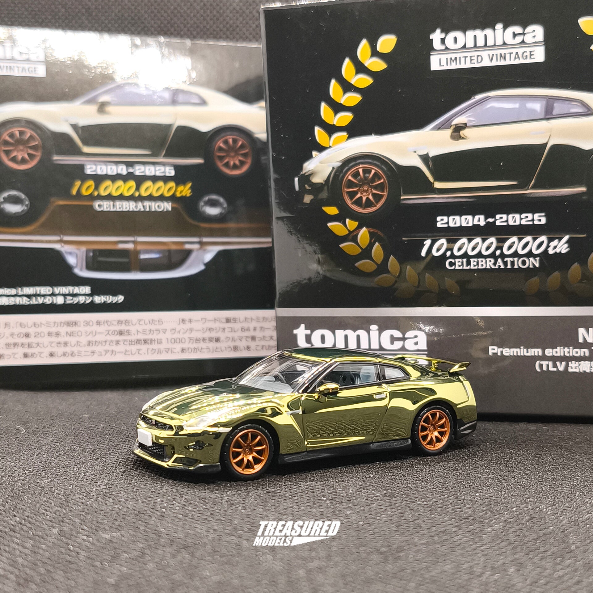 TomyTec Tomica Limited Vintage Neo TLV-N Nissan GT-R Premium