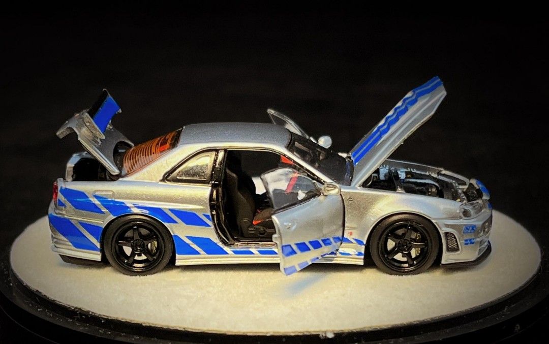 PGM Nissan GT-R R34 Z-Tune Silver Blue Stripe Ordinary Version PGM-641004 1/64 Diecast