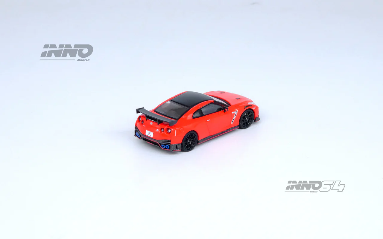 Inno64 Nissan GT-R R35 Nismo Red 1/64 Die Cast