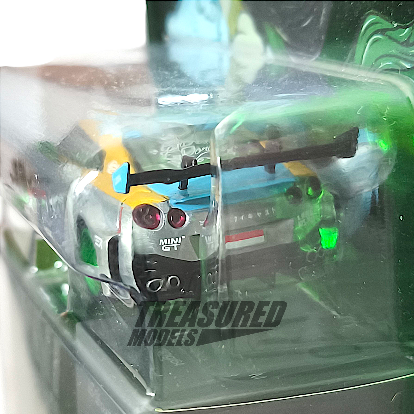 Mini GT CHASE Nissan LB-Silhouette WORKS GT 35GT-RR Ver.2 PRINCESS