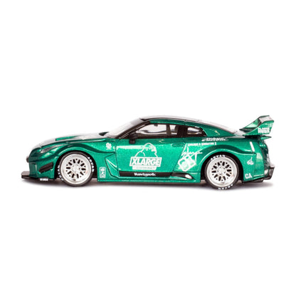 Mini GT Nissan LB-Silhouette WORKS GTR 35GT-RR Ver.1 XLARGE Green MGT01013 1/64 Diecast