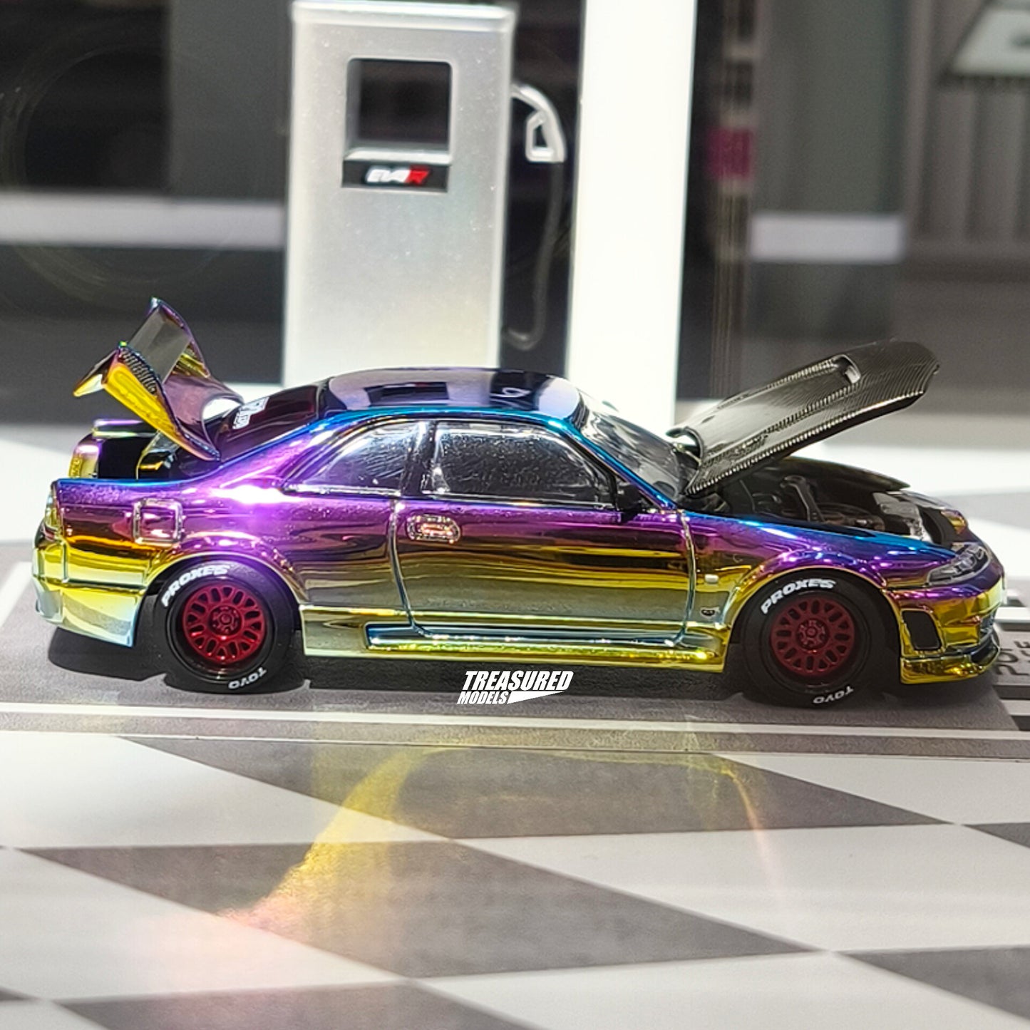 Pop Race Nissan Skyline GT-R R33 Chameleon APAxpo 2025