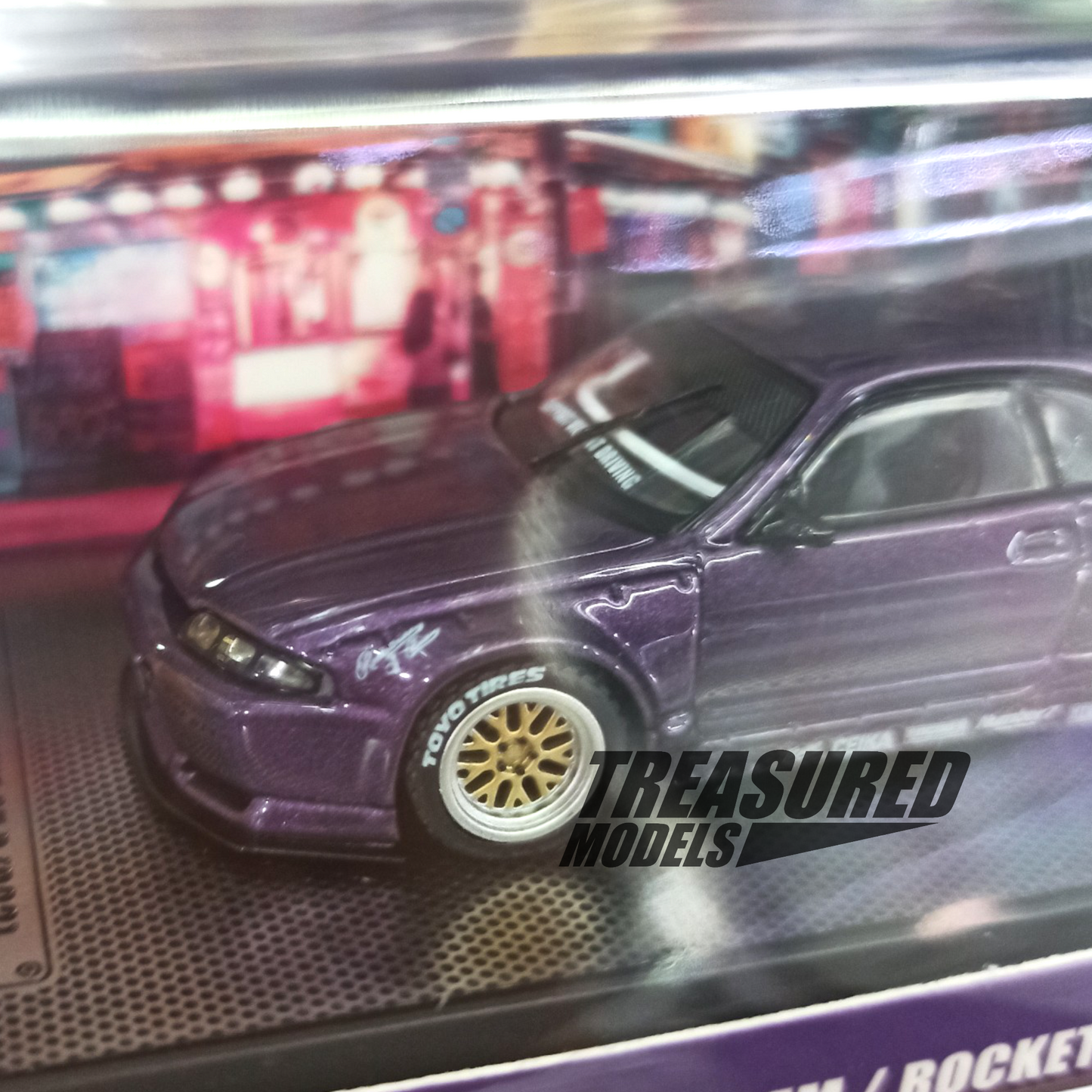Inno64 Nissan Skyline GT-R R33 Pandem Rocket Bunny Purple 1/64 Die Cast