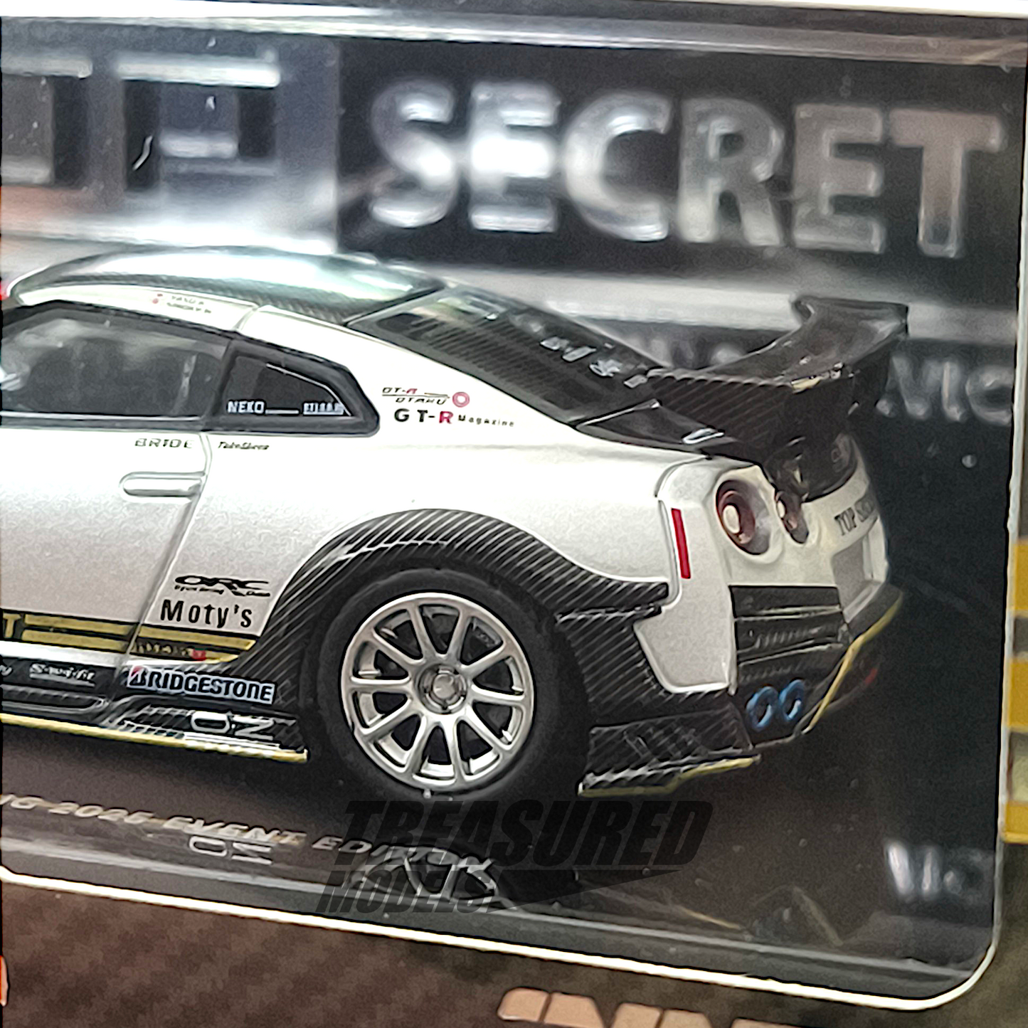 Inno64 2pcs-Set Nissan Skyline GT-R R33 & R35 Top Secret TASHK 25 Limited Edition 1/64 Diecast