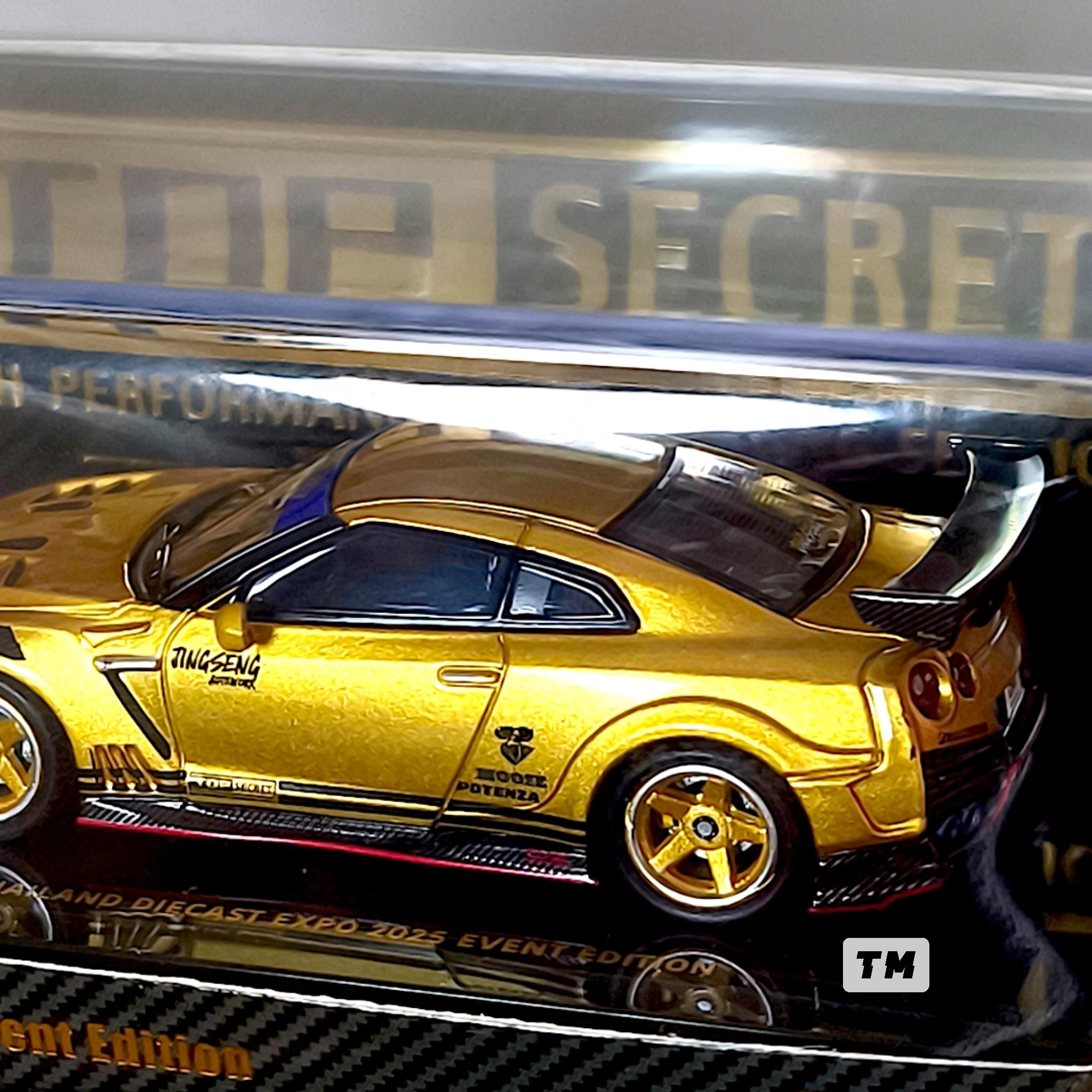 Inno64 Nissan Skyline GT-R R35 Top Secret Thailand Diecast Expo