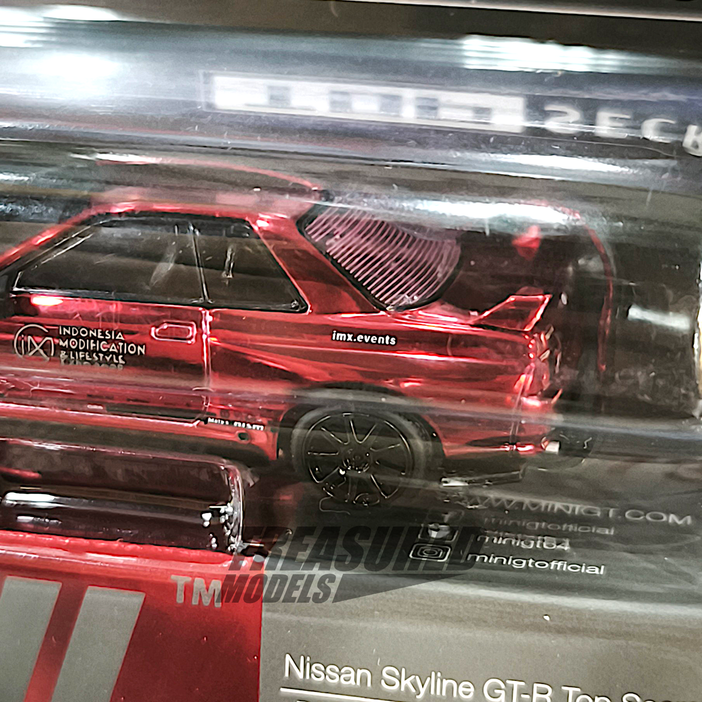 Mini GT Nissan Skyline GT-R Top Secret Red Chrome w Carbon Fiber Hood IMX 2025 MGT01073 1/64 Diecast
