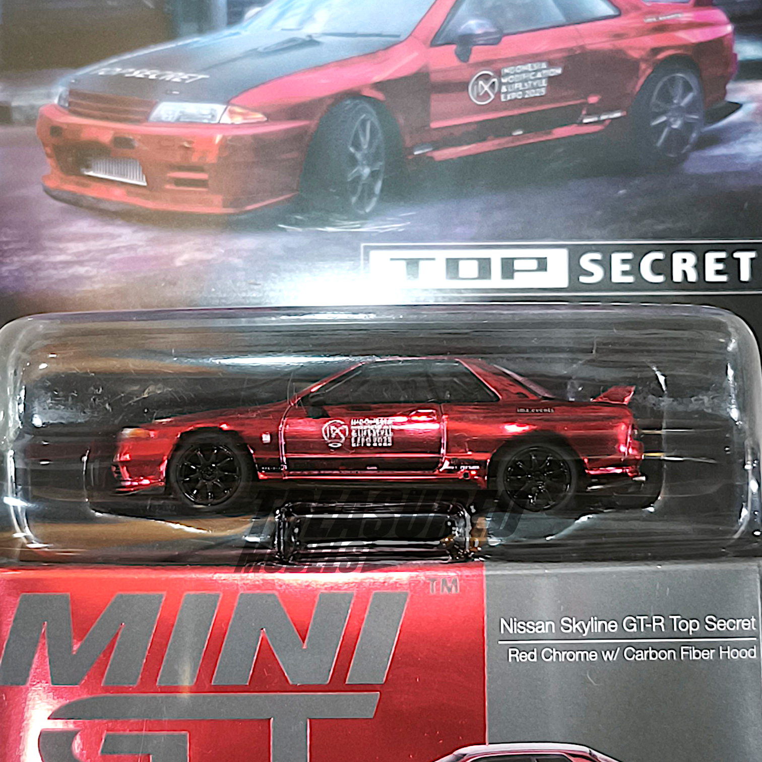 Mini GT Nissan Skyline GT-R Top Secret Red Chrome w Carbon Fiber Mini GT Nissan Skyline GT-R Top Secret Red Chrome w Carbon Fiber