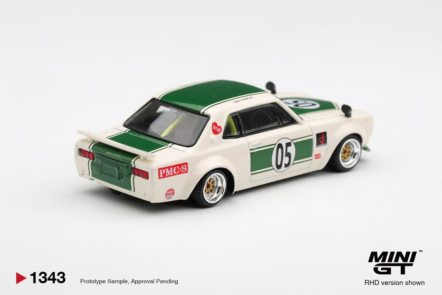[Pre-Order] Mini GT Nissan Skyline LB-WORKS HAKOSUKA White Green MGT01343 1/64 Diecast