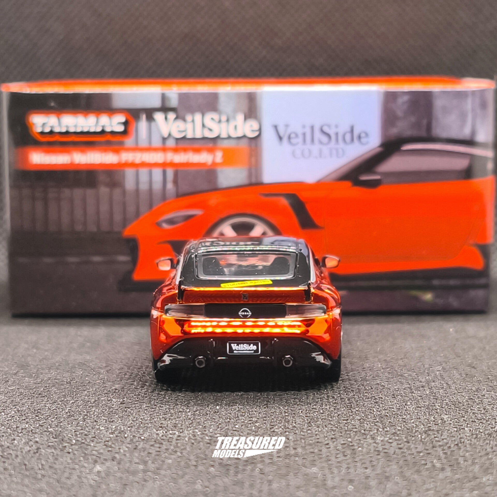 CHASE! Tarmac Works Nissan VeilSide FFZ400 Fairlady Z Orange Chase