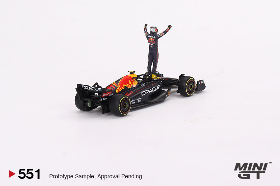 Mini GT Oracle Red Bull Racing RB18 #11 Sergio Pérez 2022 Monaco Prix Winner MGT00551 1/64 Die Cast