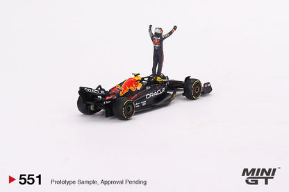 Mini GT Oracle Red Bull Racing RB18 #11 Sergio Pérez 2022 Monaco Prix Winner MGT00551 1/64 Die Cast