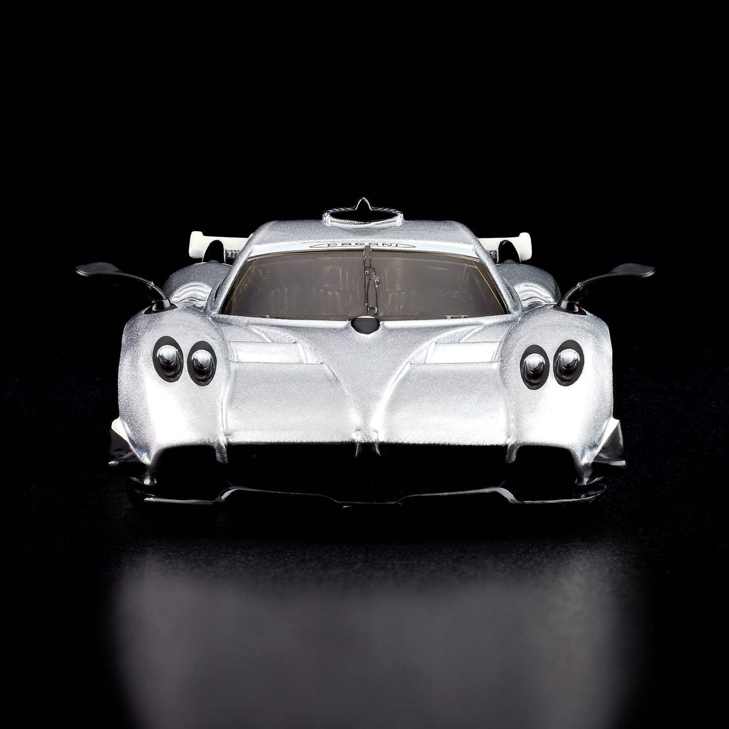 [Pre-Order] Hot Wheels Pagani 21 Huayra R Pearl Silver 2025 RLC 1/64 Diecast