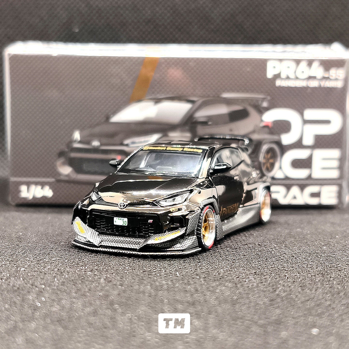 Pop Race Pandem GR Yaris Gold Rims PR64055 1/64 Diecast