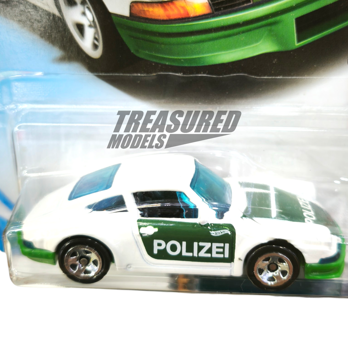 Hot Wheels Porsche 71 911 White & Green 2019 Main Line HW Rescue 1/64 Die Cast