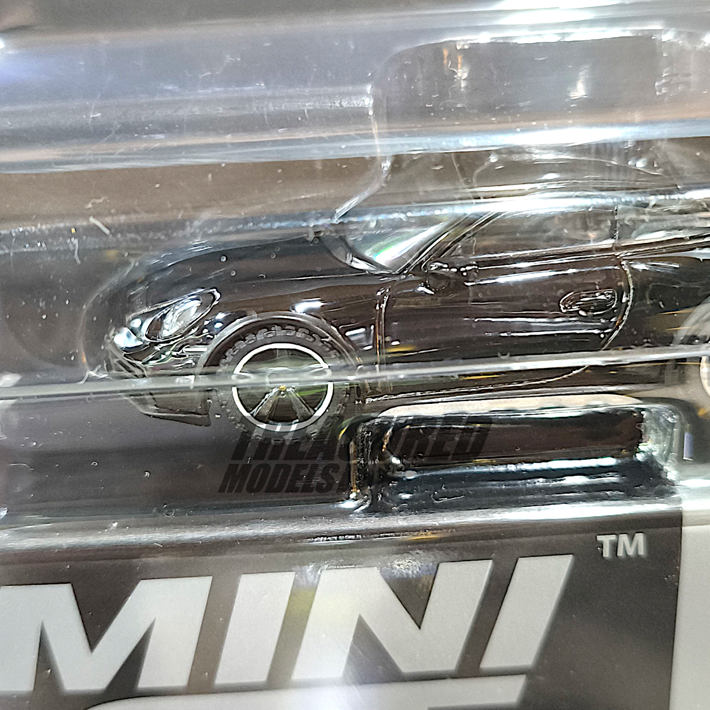 Mini GT Porsche 911 Dakar Black Blister Packaging MGT00958 1/64